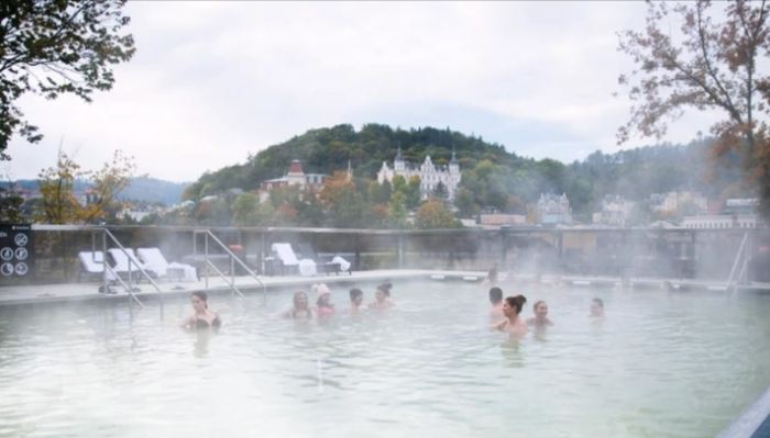 巴登-巴登腓特烈浴場